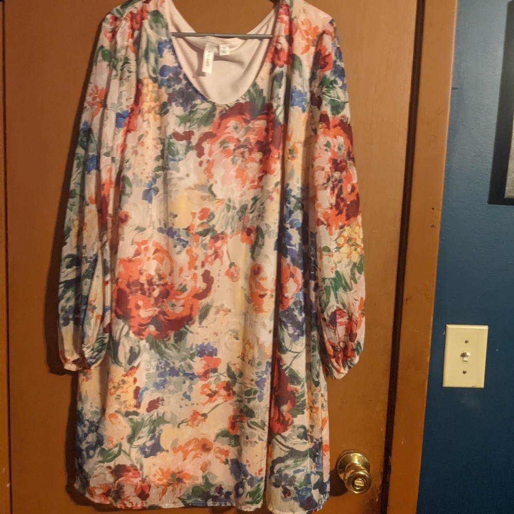 Floral print dress